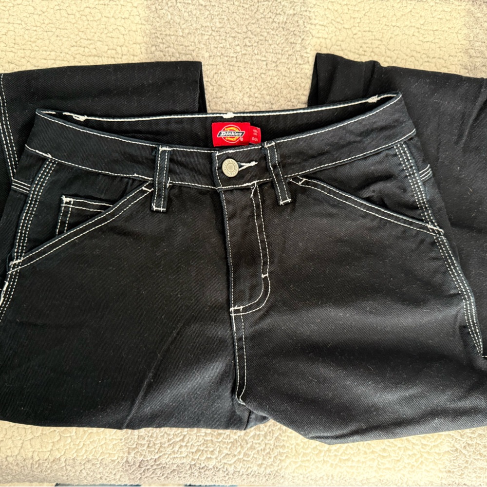 Dickies Women’s Black Straight-Leg Carpenter pants with Contrast Stitching